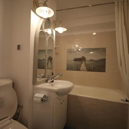 Apartment Sunshine 3 Near Arena Nationala *